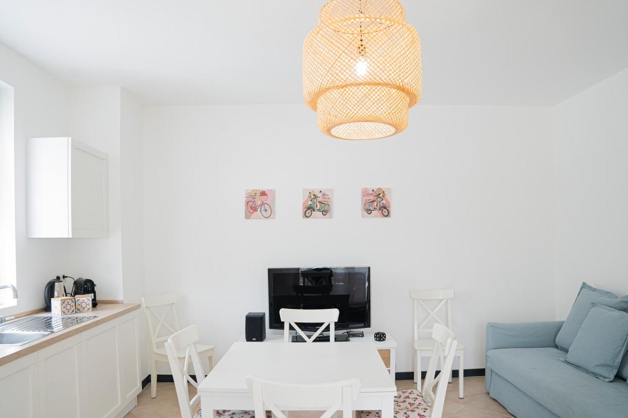 Vespa Apartments โมเนเลีย ห้อง รูปภาพ